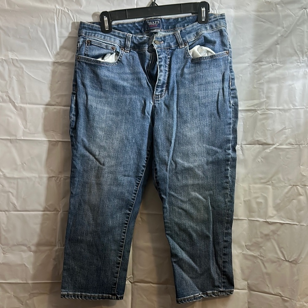 Chaps cropped Jeans with Vintage Fade size 12